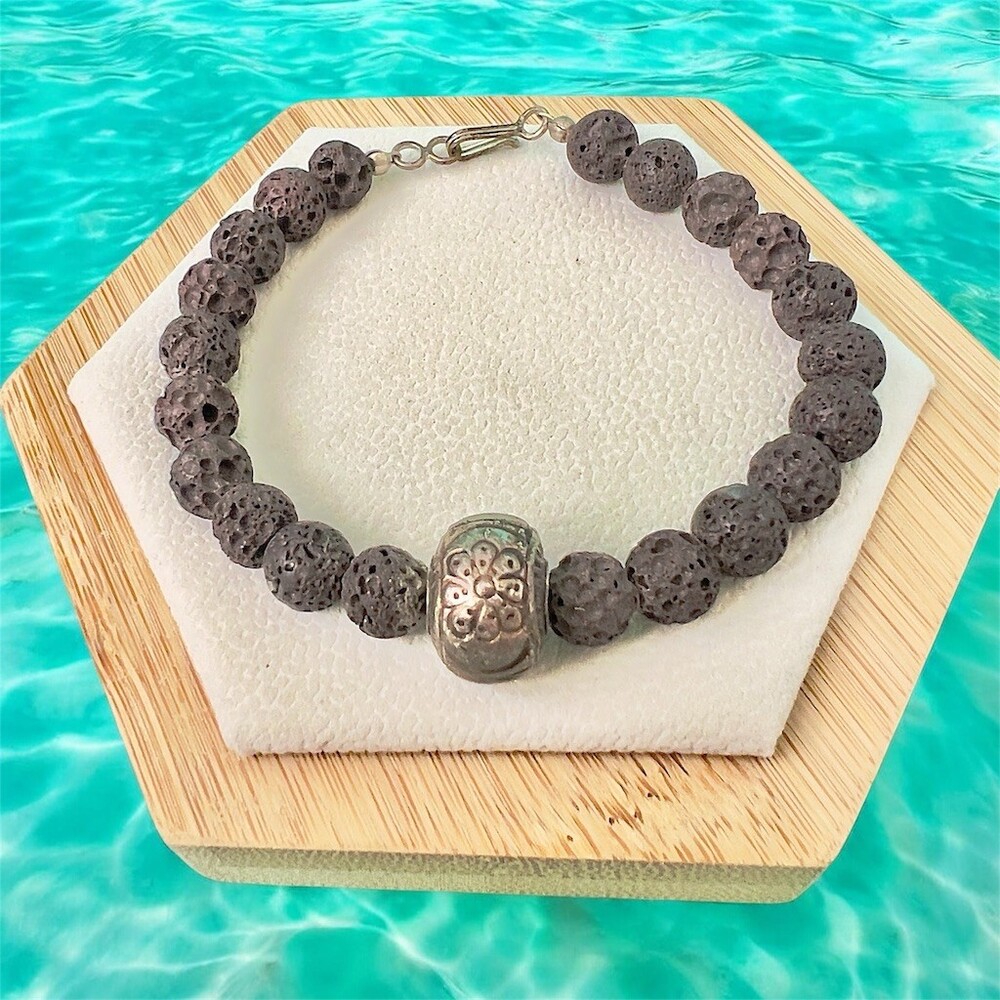 Handmade Lava Stone Beaded Bracelet Black Floral Barrel Accent Lobster 7in
